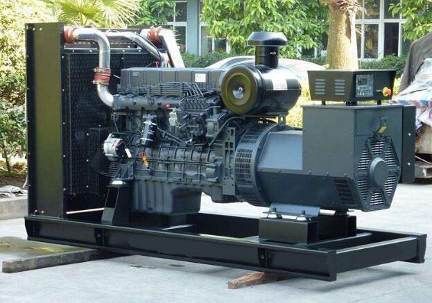 灵山全新本田150kw大型柴油发电机组